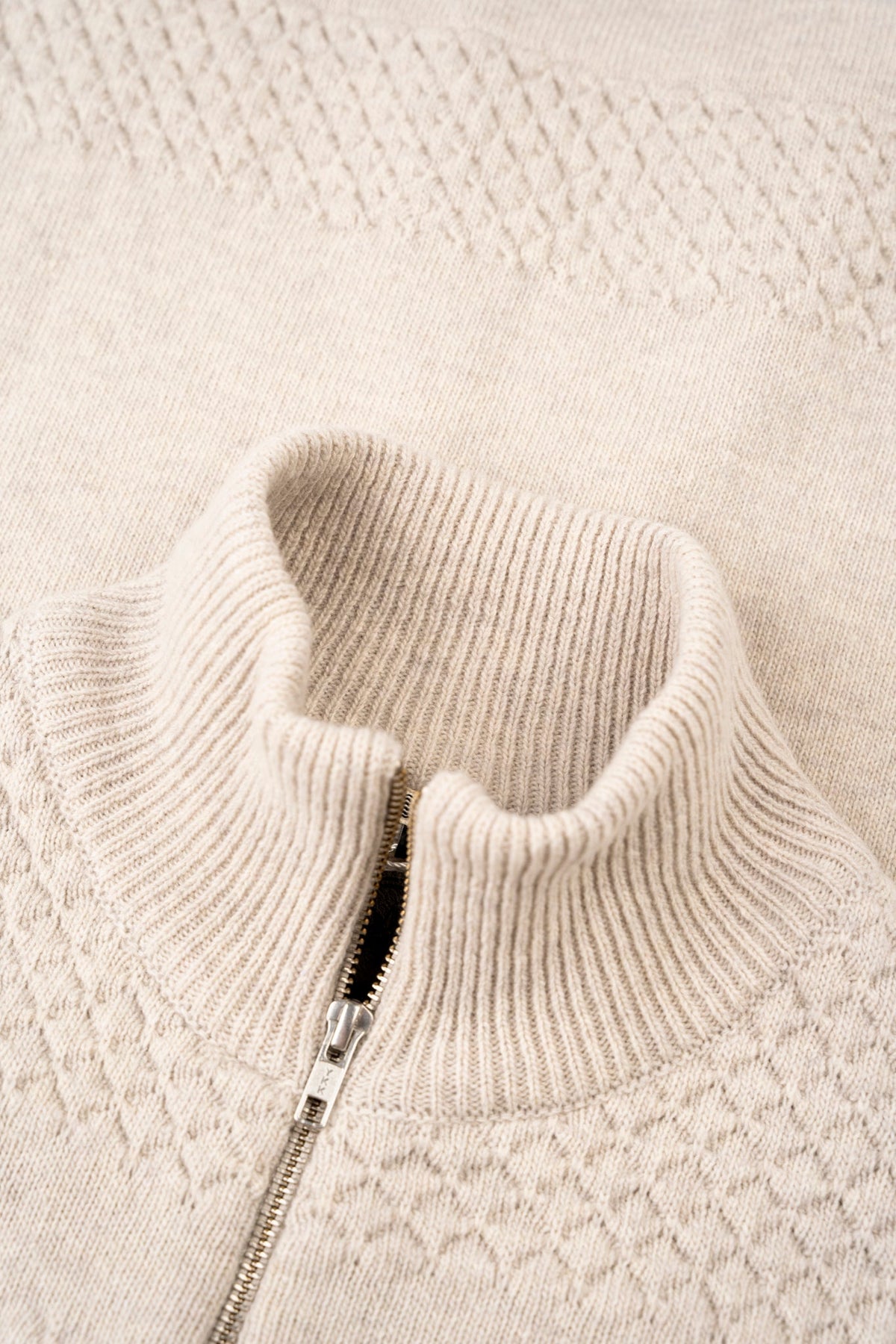 LAKOR Haddock Knit Knit Off White