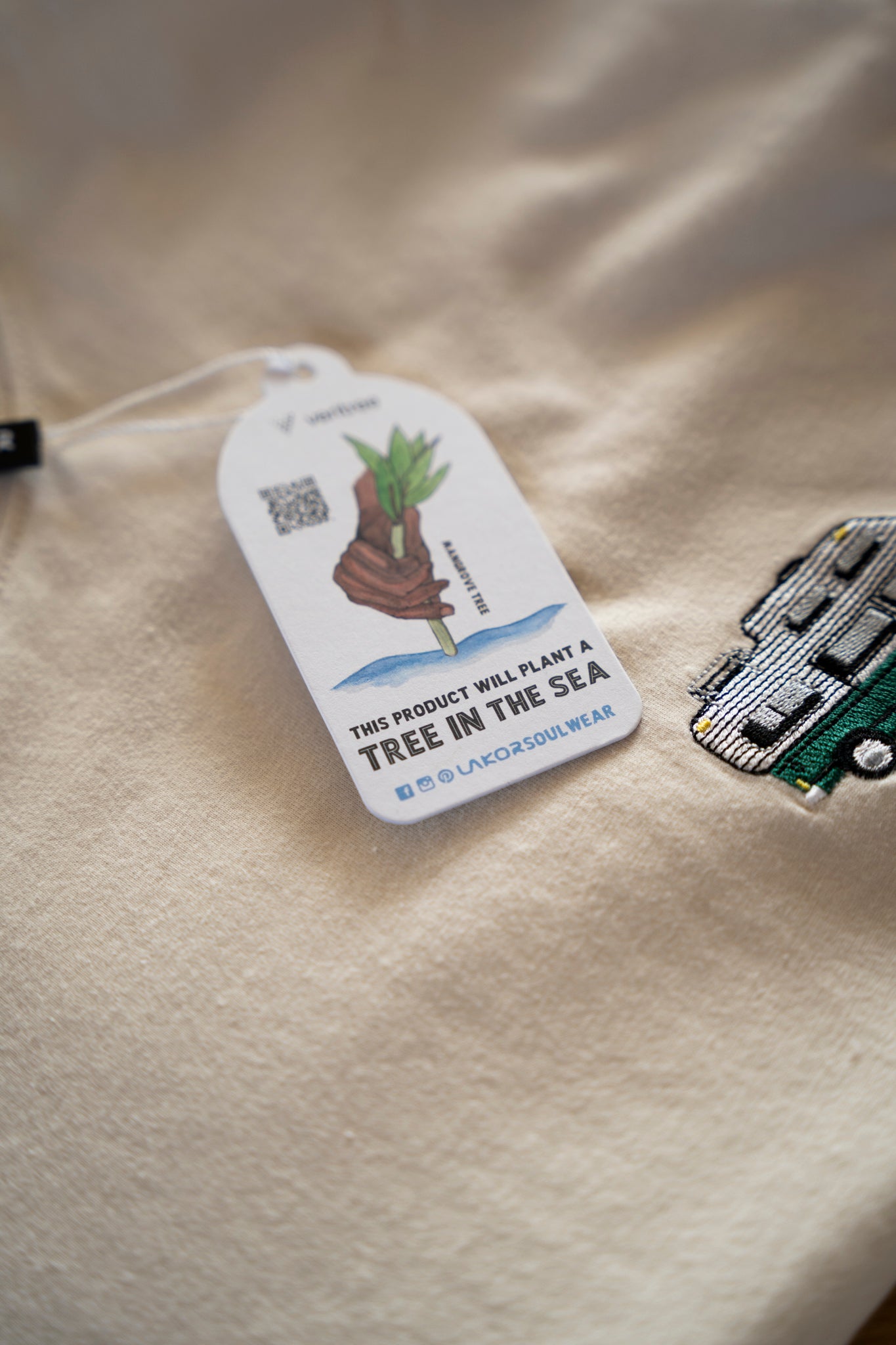 LAKOR slideshow image