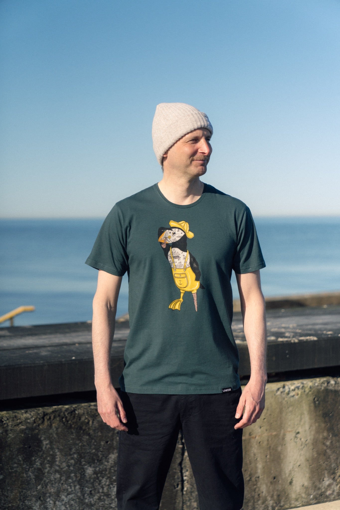Seaparrot Seaman T-shirt (Green Gables)