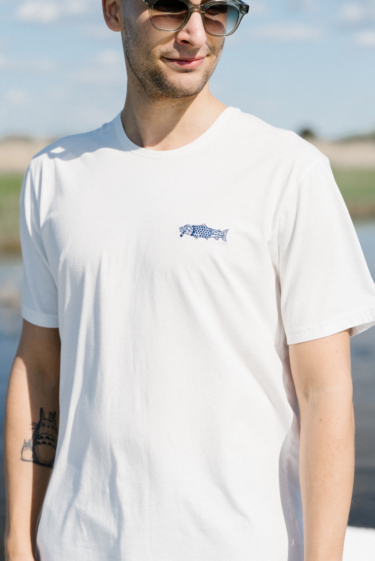 LAKOR Mini Smoking Salmon T-shirt T-Shirt Star White