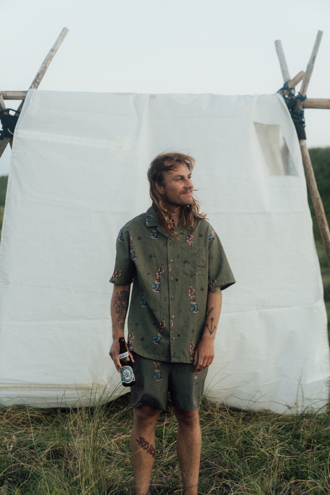 Dashboard Hula Short Sleeve Shirt (Deep Lichen Green)