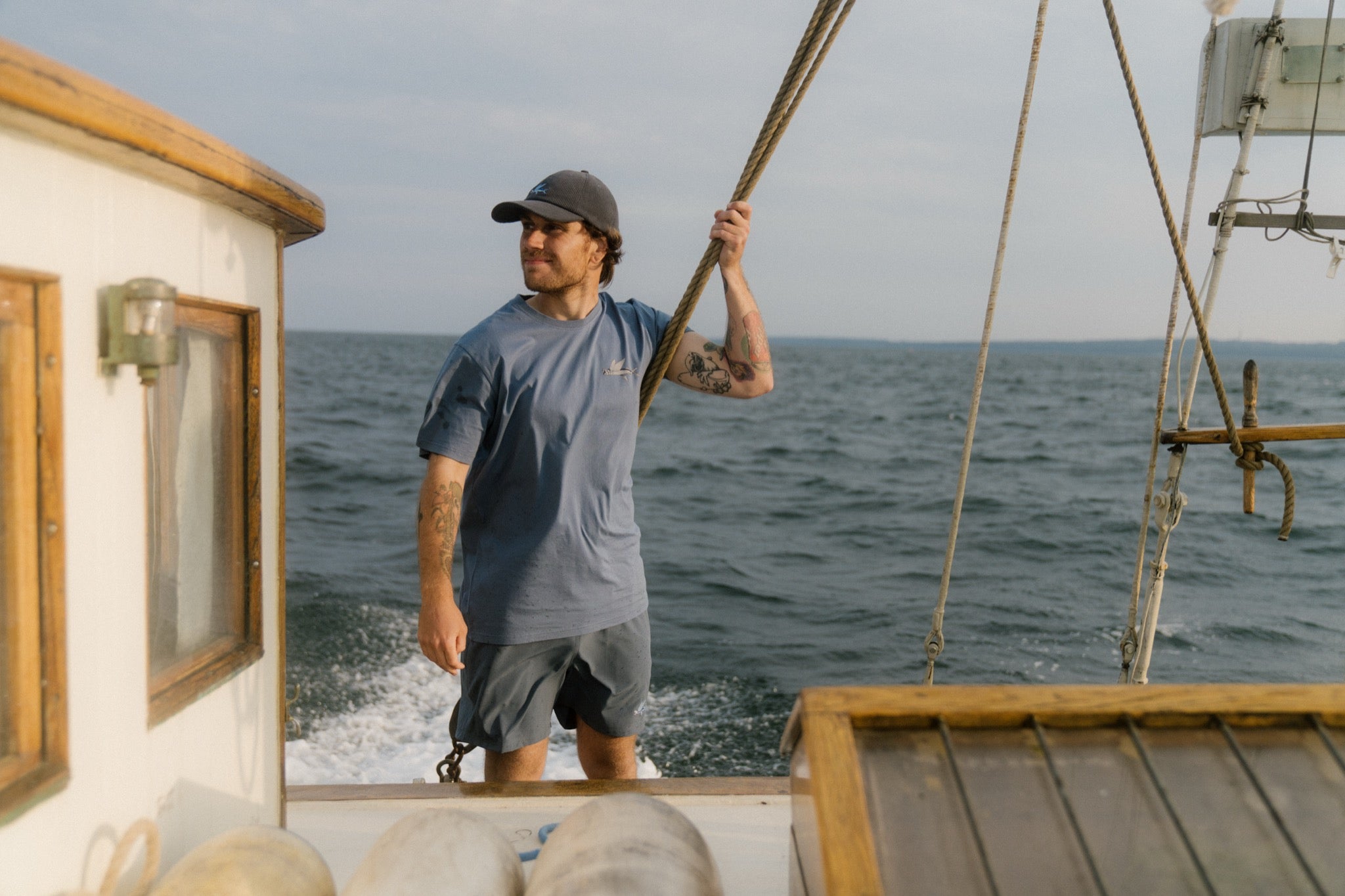 LAKOR Above and Below Back T-shirt T-Shirt Bering Sea