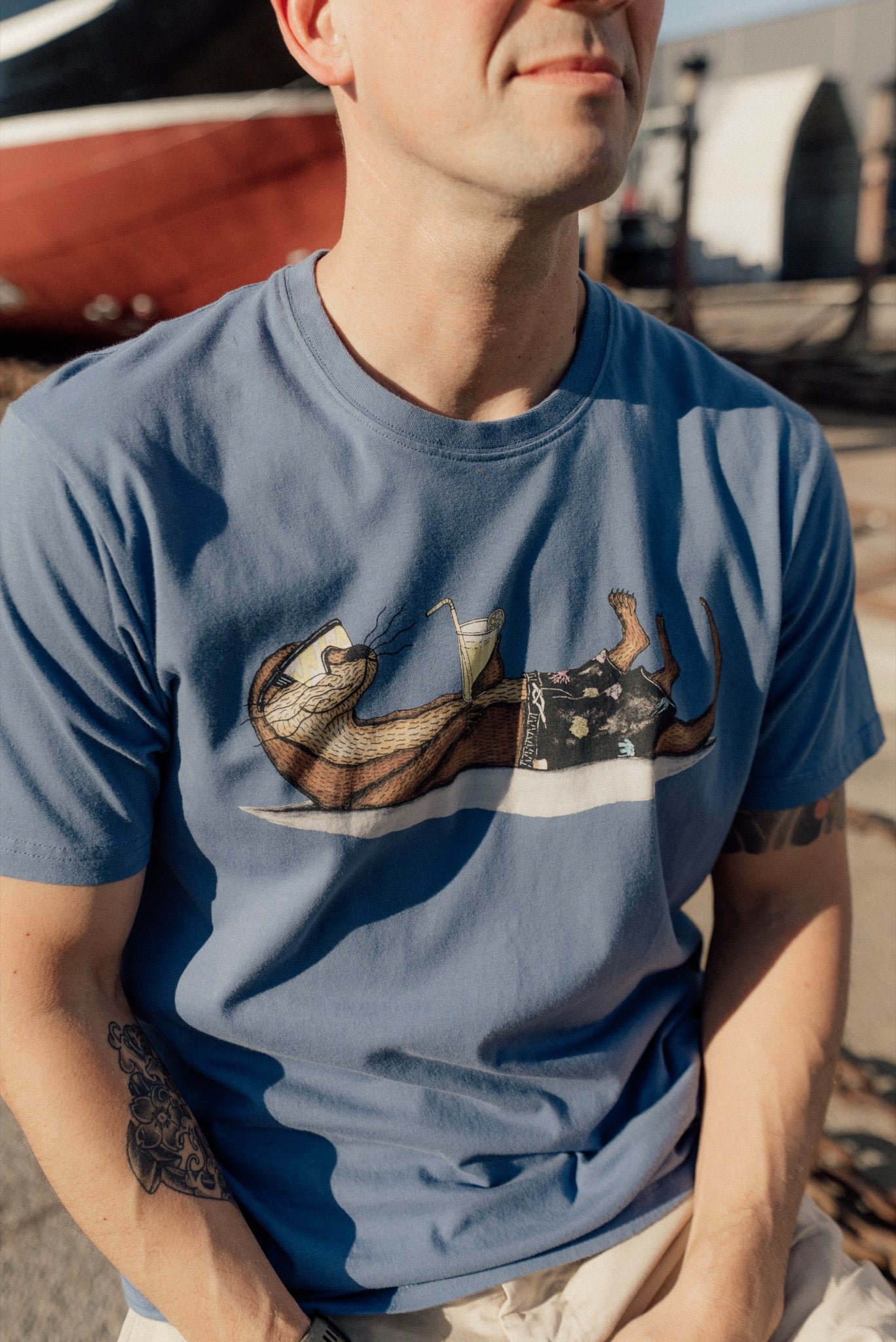 LAKOR An Otter Vacation T-shirt T-Shirt Bering Sea