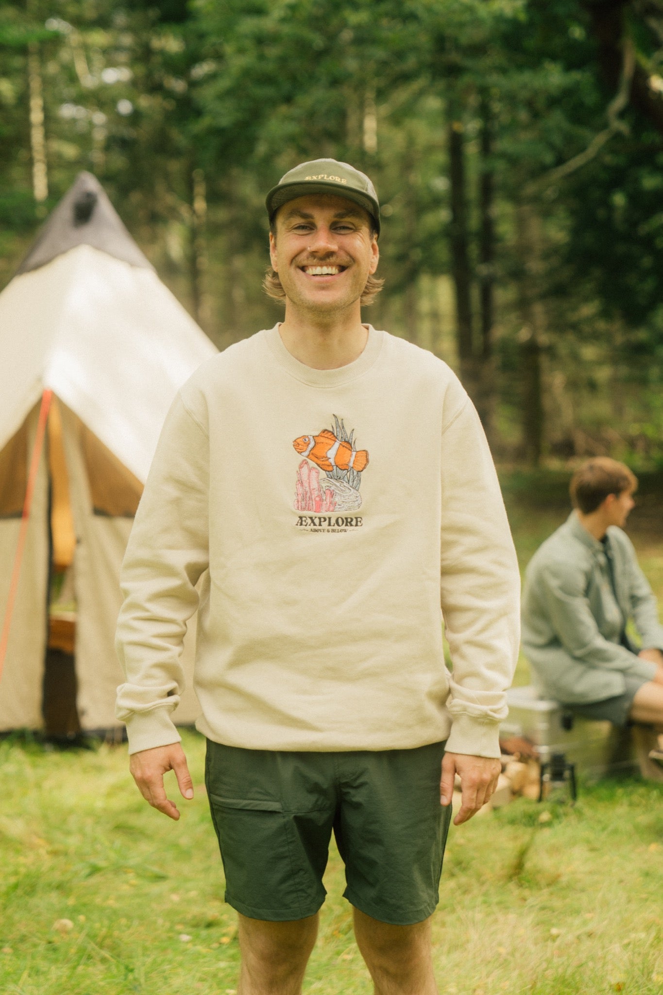 Clownfish Garden Crewneck - White Pepper | LAKOR
