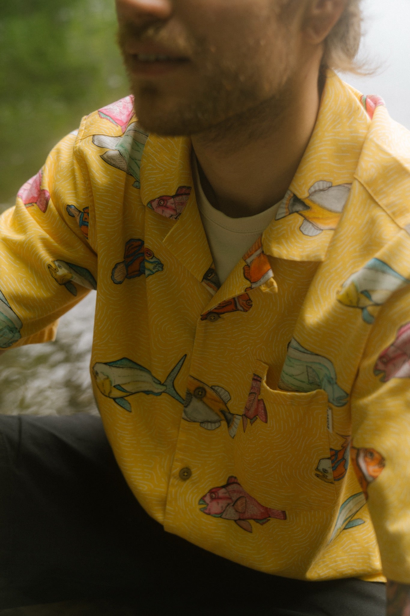 fish dress shirt Tropical Fish Short Sleeve Men Button Up Shirt, Exotic Fishing Colorful Print Casual Buttoned Down Summer Casual Dress Plus Size Collared