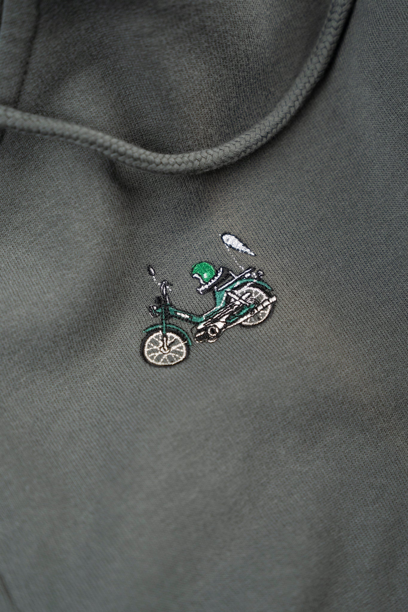 LAKOR Forest Maxi Zip Hoodie Sweatshirt Urban Chic