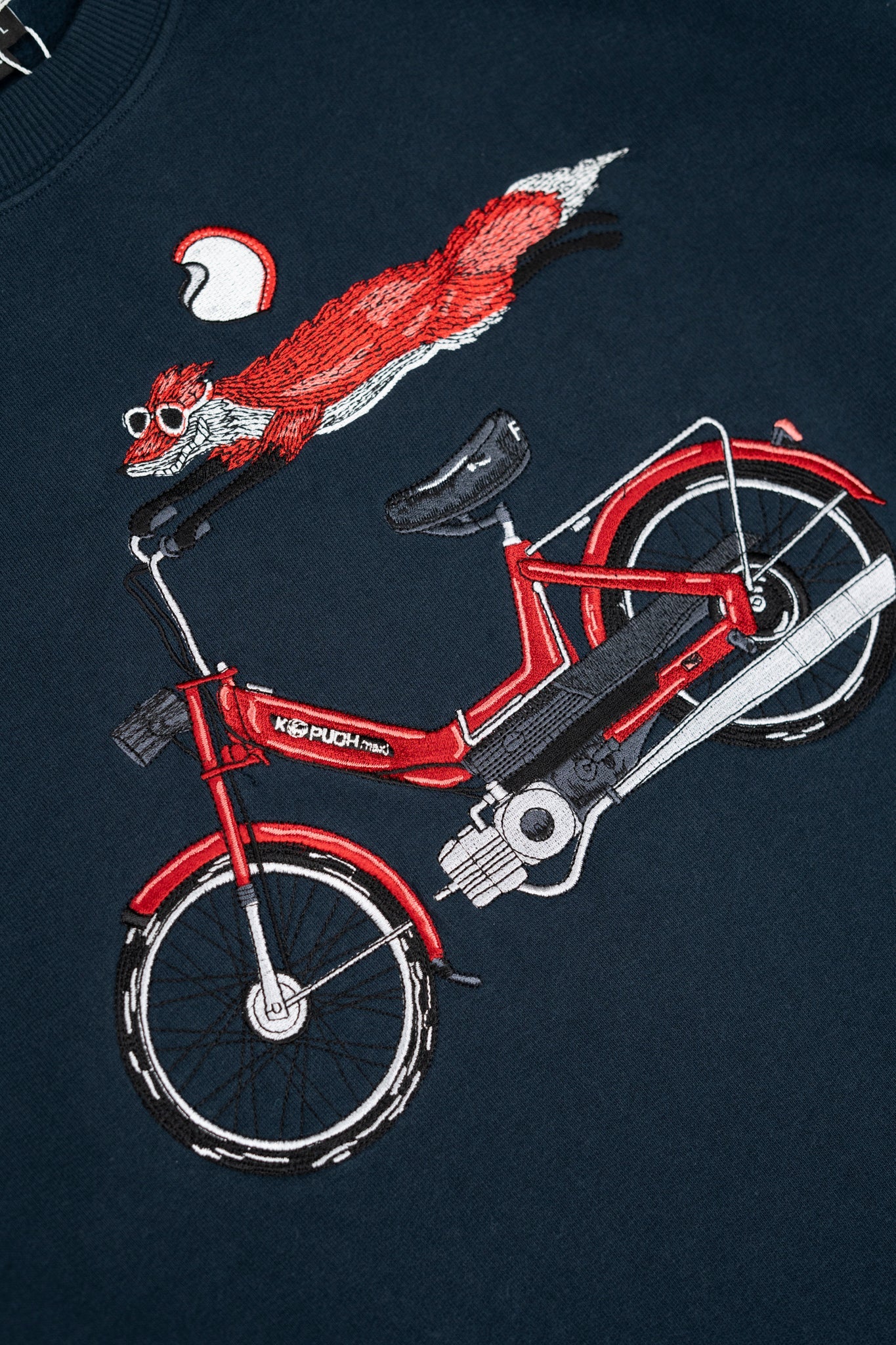 LAKOR Foxtail Crewneck Sweatshirt Blueberry