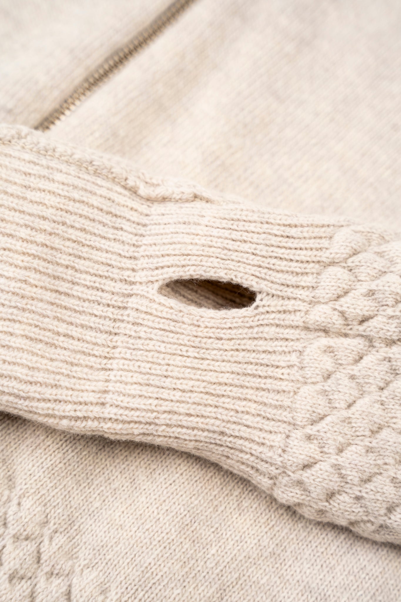 LAKOR Haddock Knit Knit Off White