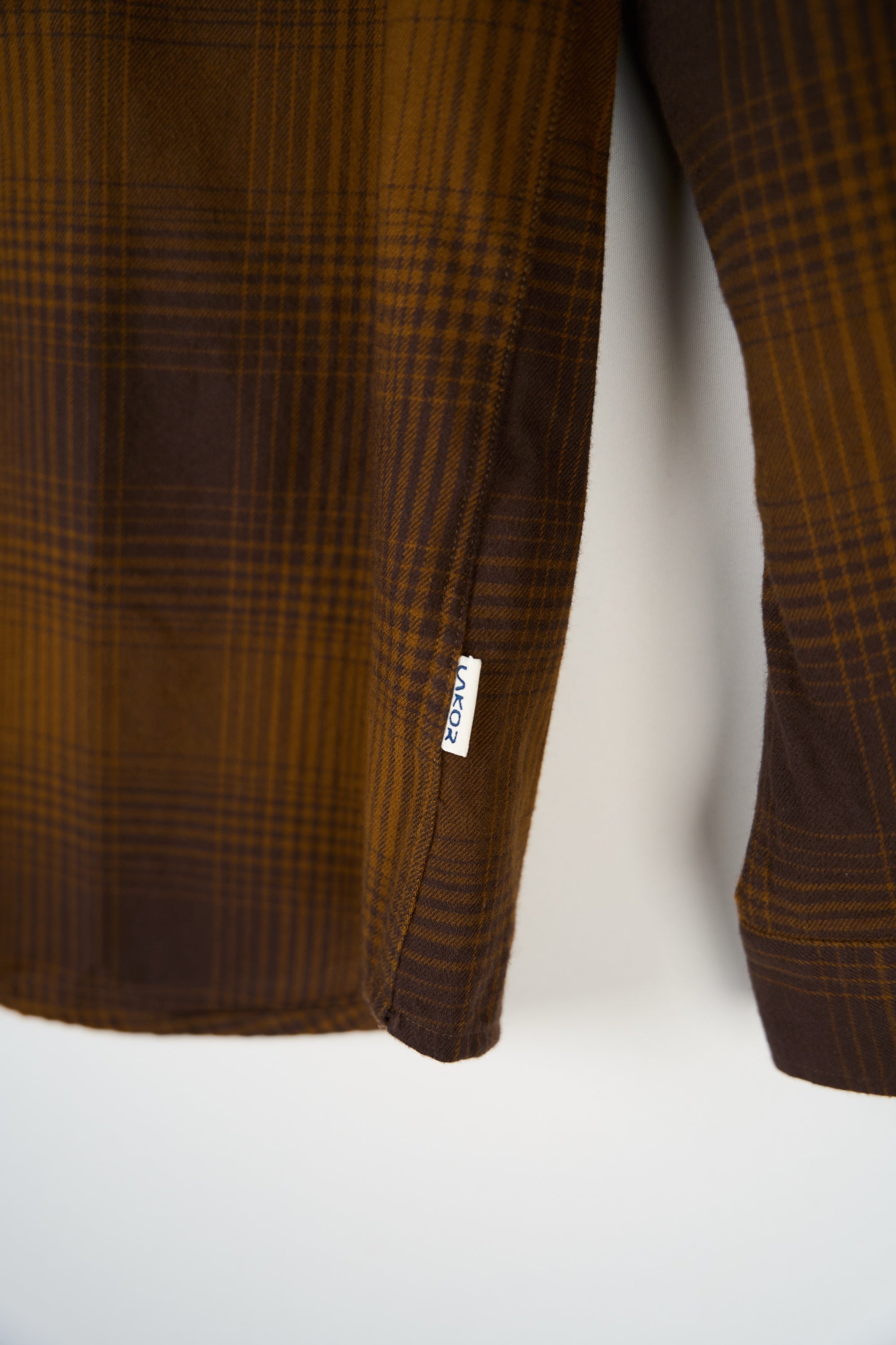 LAKOR Inca Unna Shirt Shirt Coffee Bean/Monk's Robe