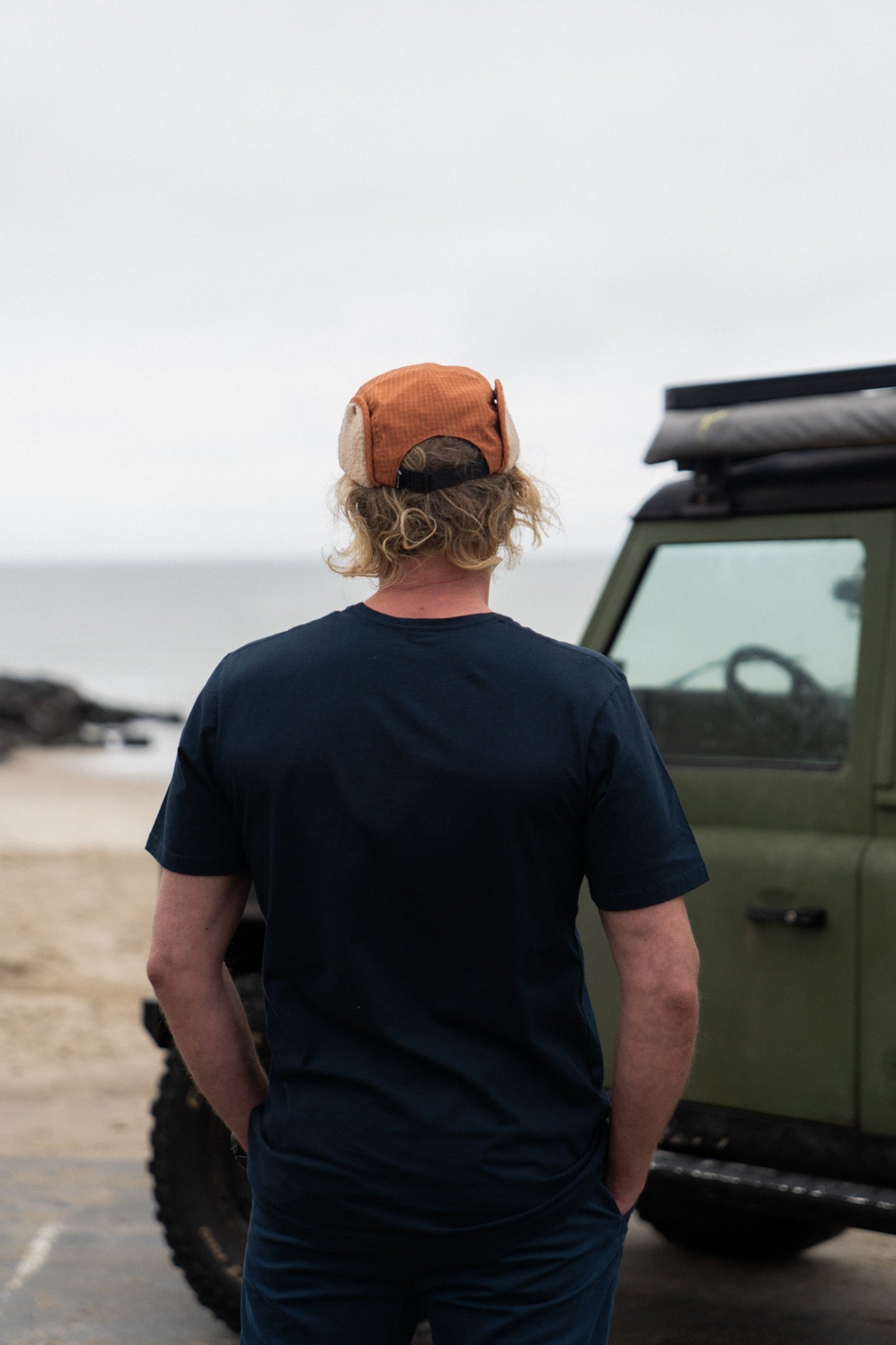 LAKOR Light the Way T-shirt T-Shirt Blueberry