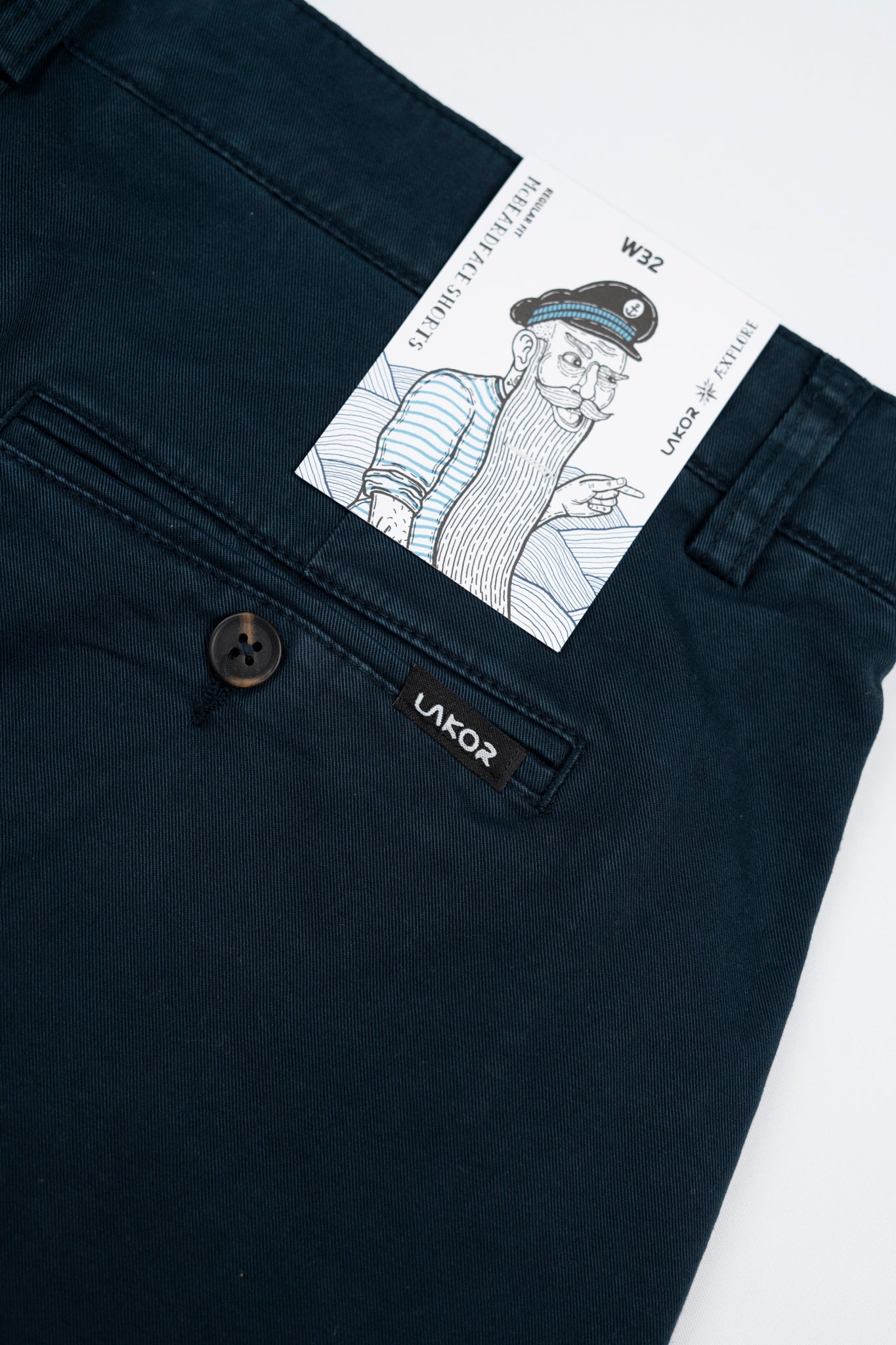 LAKOR McBeardface Shorts Shorts Blueberry