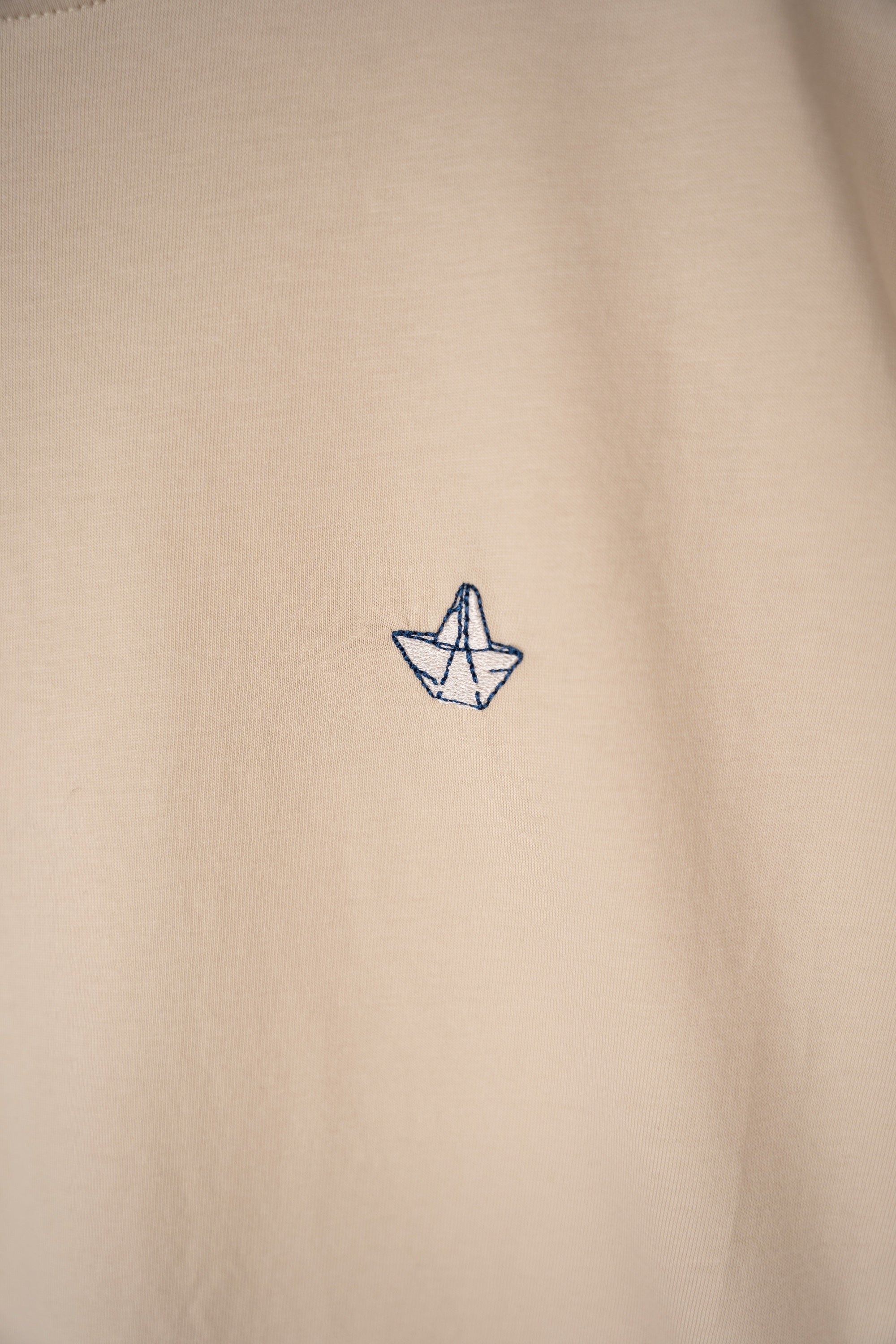 Mini Paper Hat T-shirt - Rainy Day