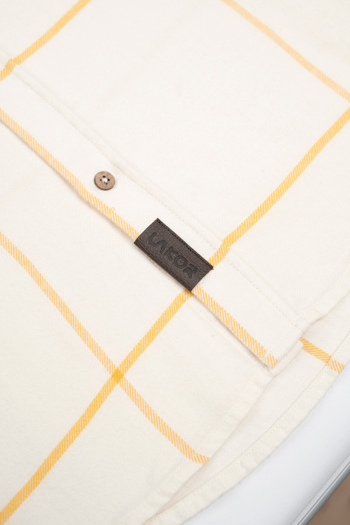 LAKOR Picnic Shirt Shirt Yolk Yellow