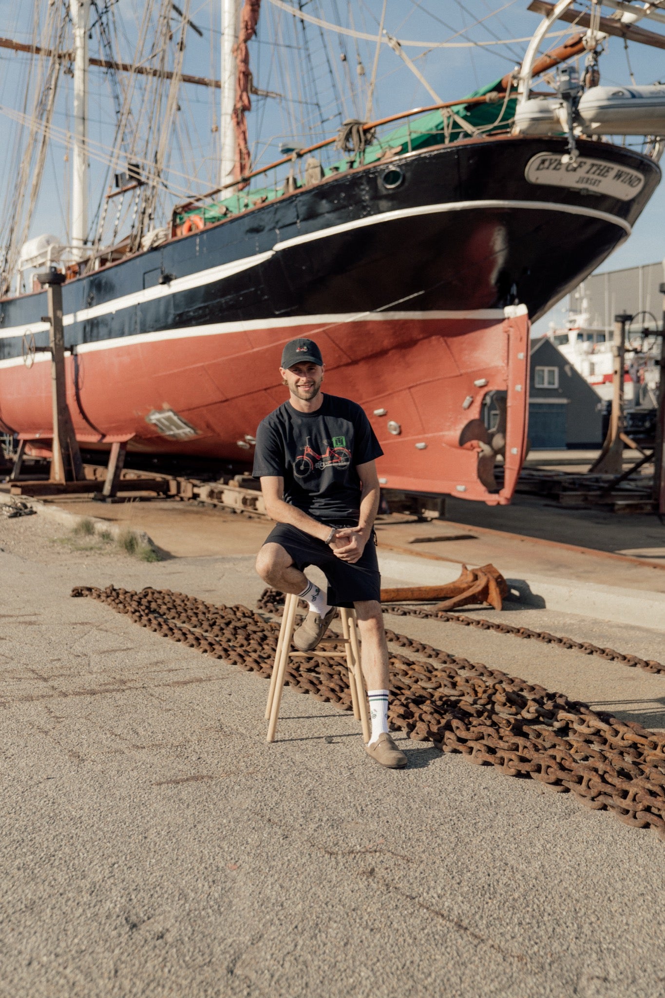 LAKOR Red Maxi T-shirt T-Shirt Moonless Night