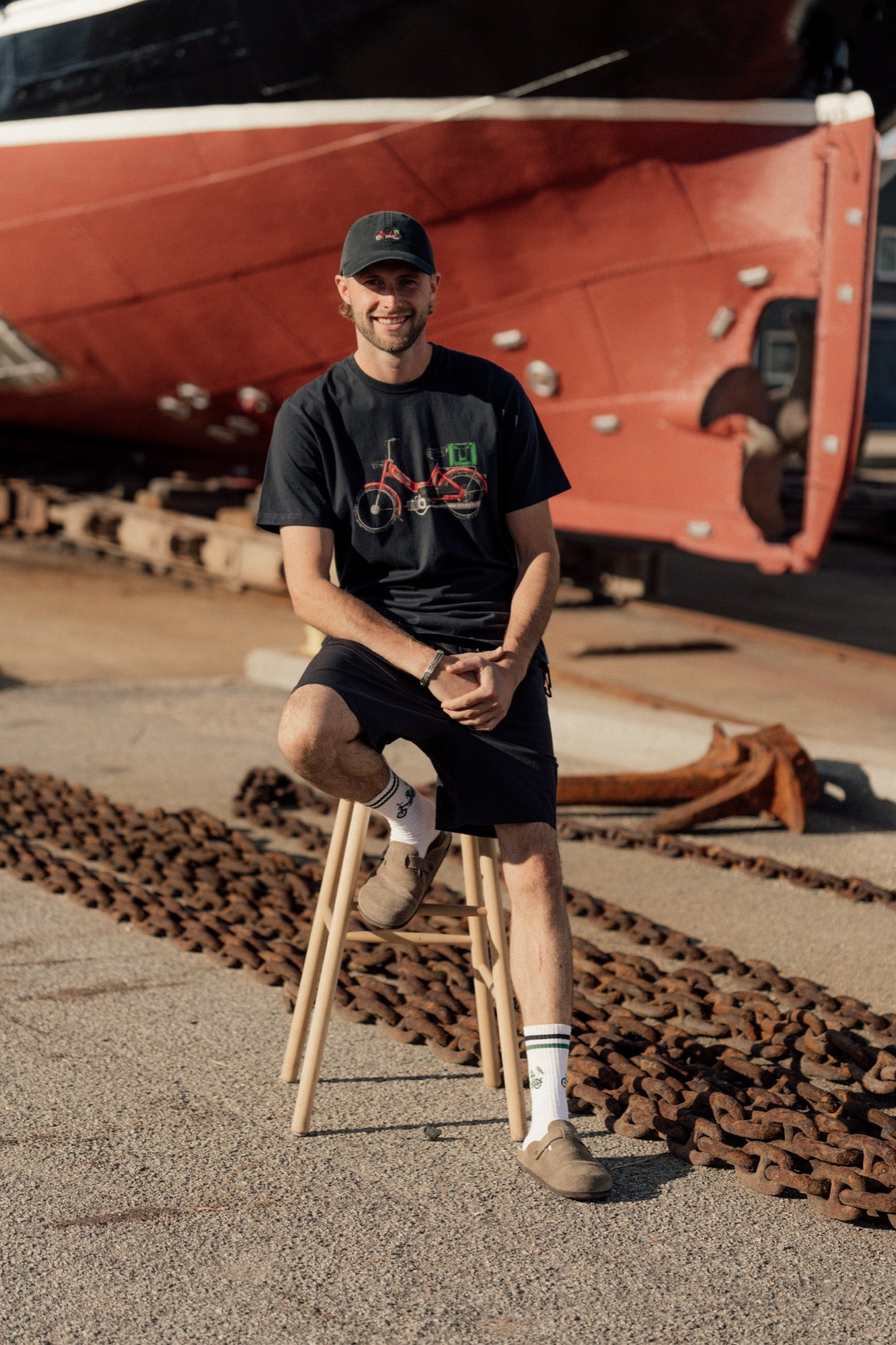 LAKOR Red Maxi T-shirt T-Shirt Moonless Night