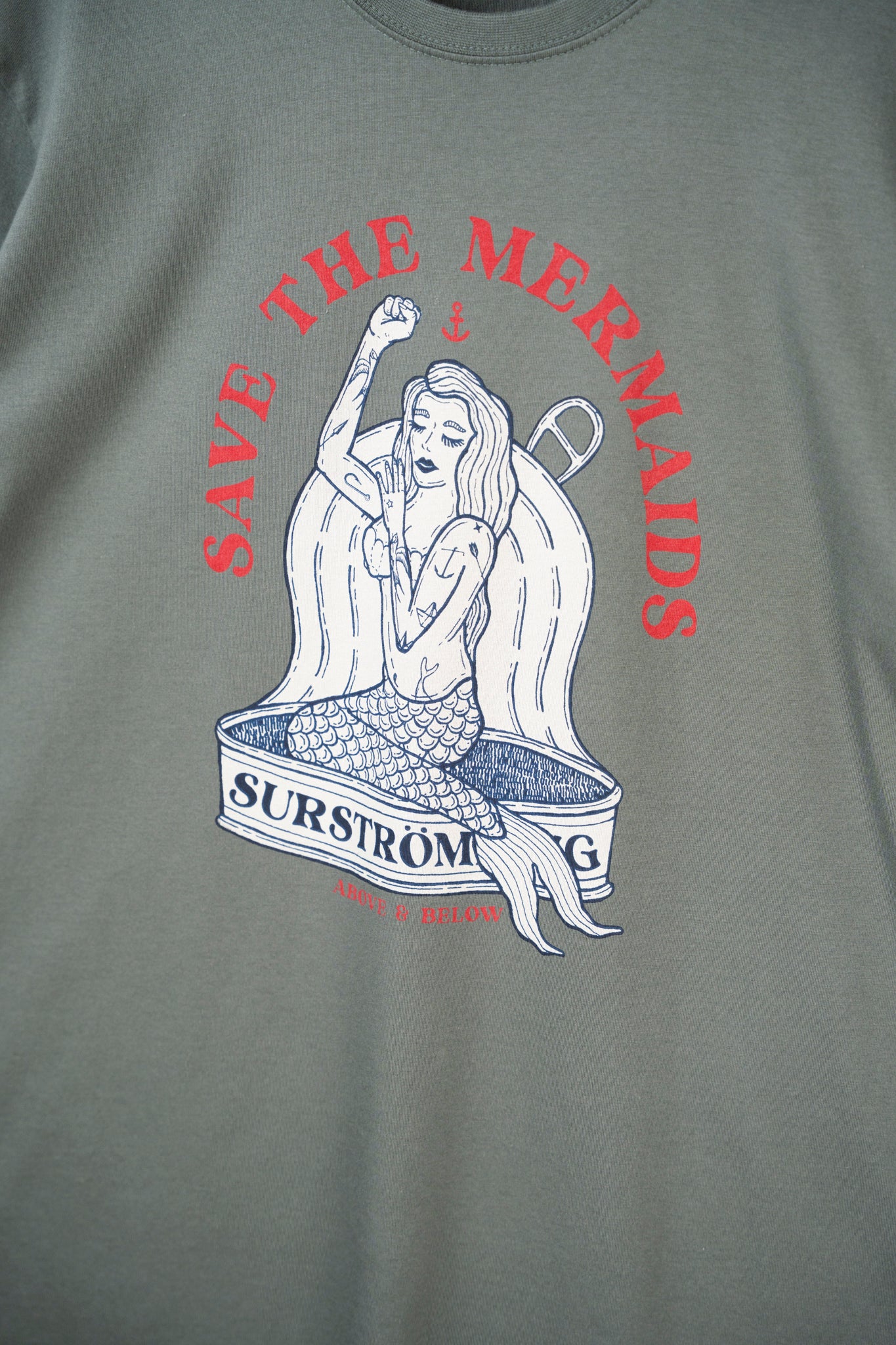 Save the Mermaids T-shirt - Urban Chic