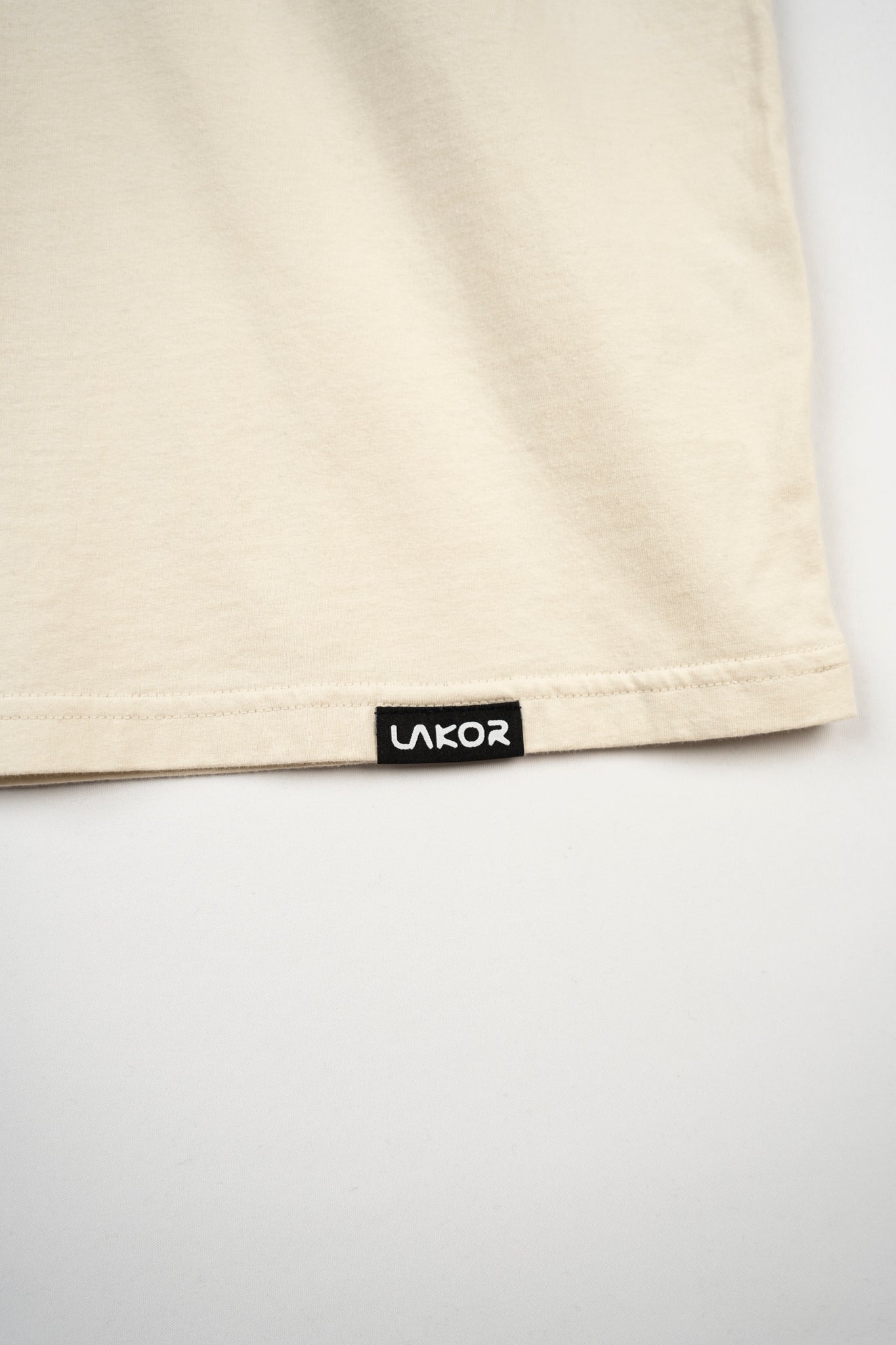 LAKOR Sightseer Seagull T-shirt T-Shirt Rainy Day