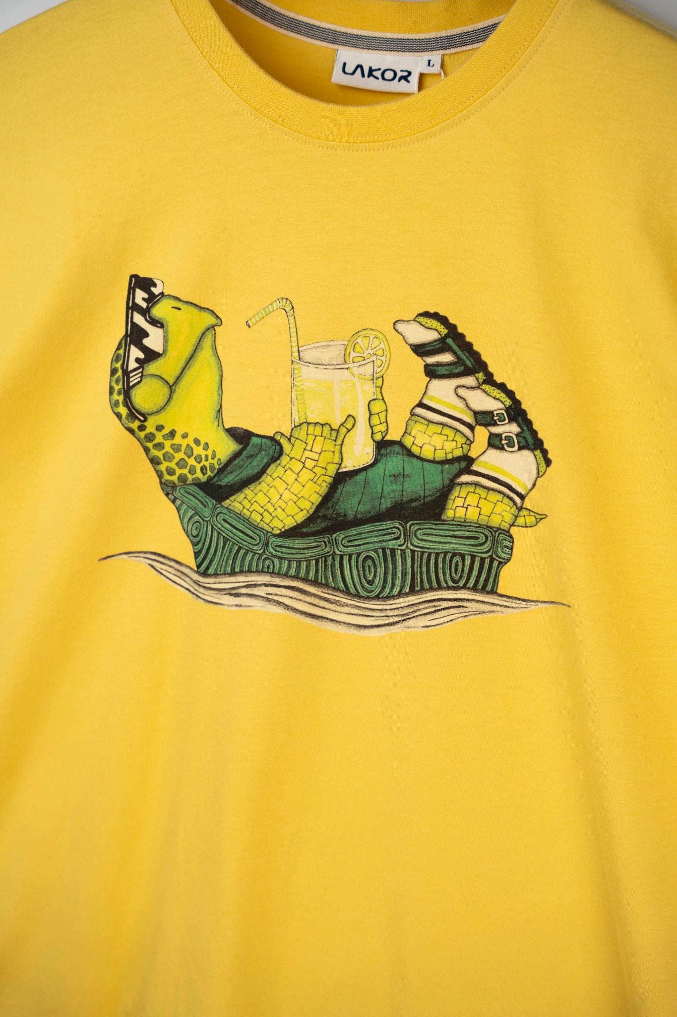 Slow Flow T-shirt - Cream Gold