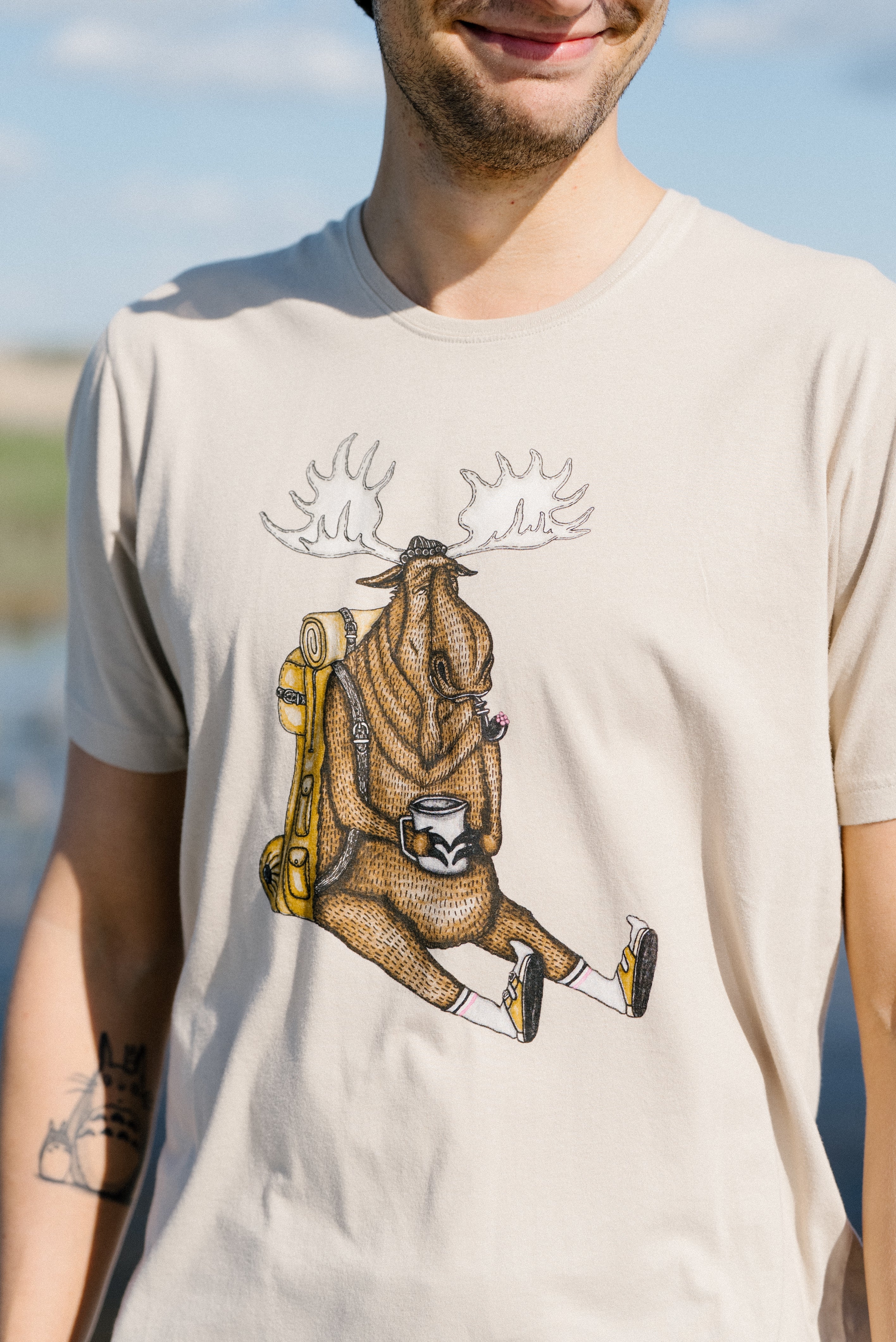 Snooze Moose T-shirt - White Pepper | LAKOR