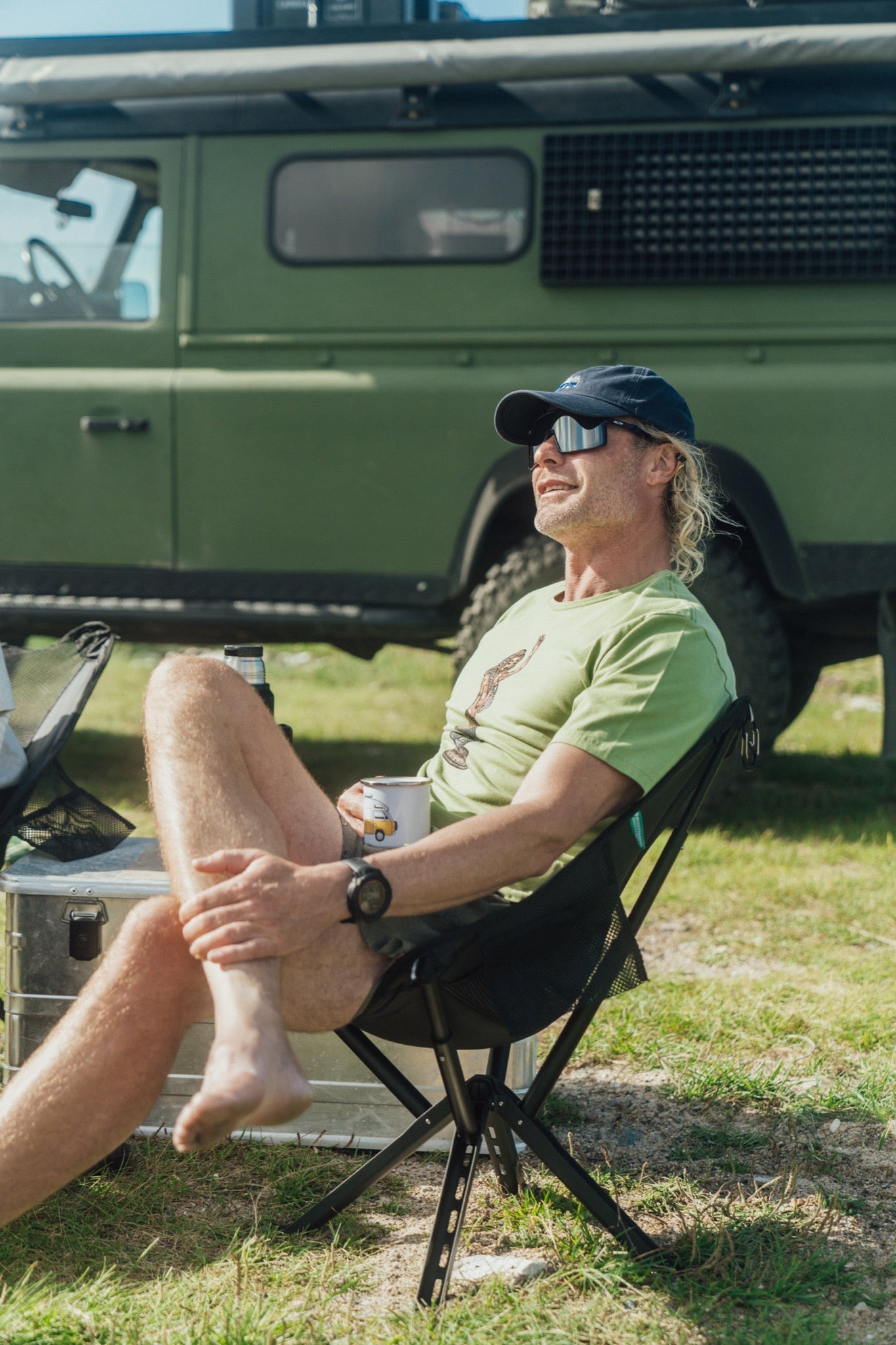 LAKOR Sun Camper Emaljekrus Mug White