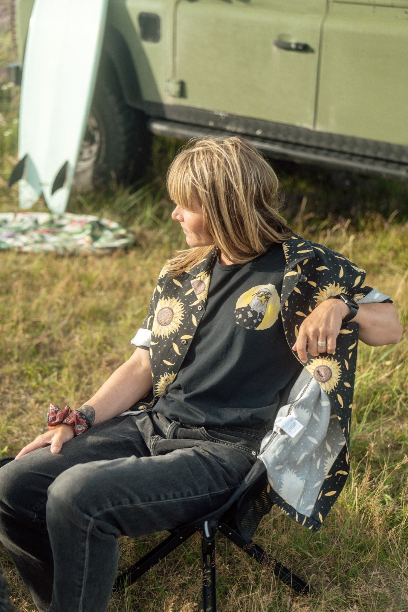 LAKOR Sunshine Seagull T-shirt T-Shirt Moonless Night