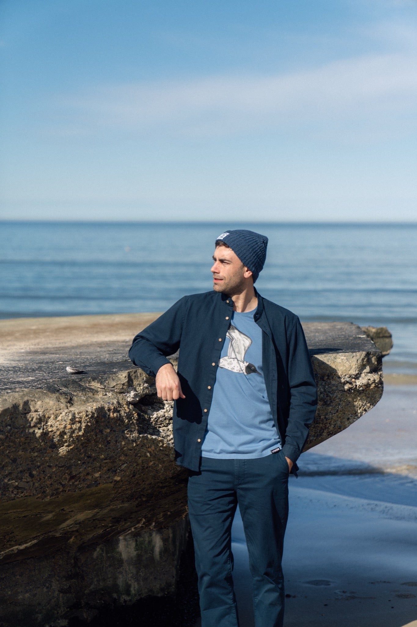 Tattooed Seagull T-shirt - Captains Blue