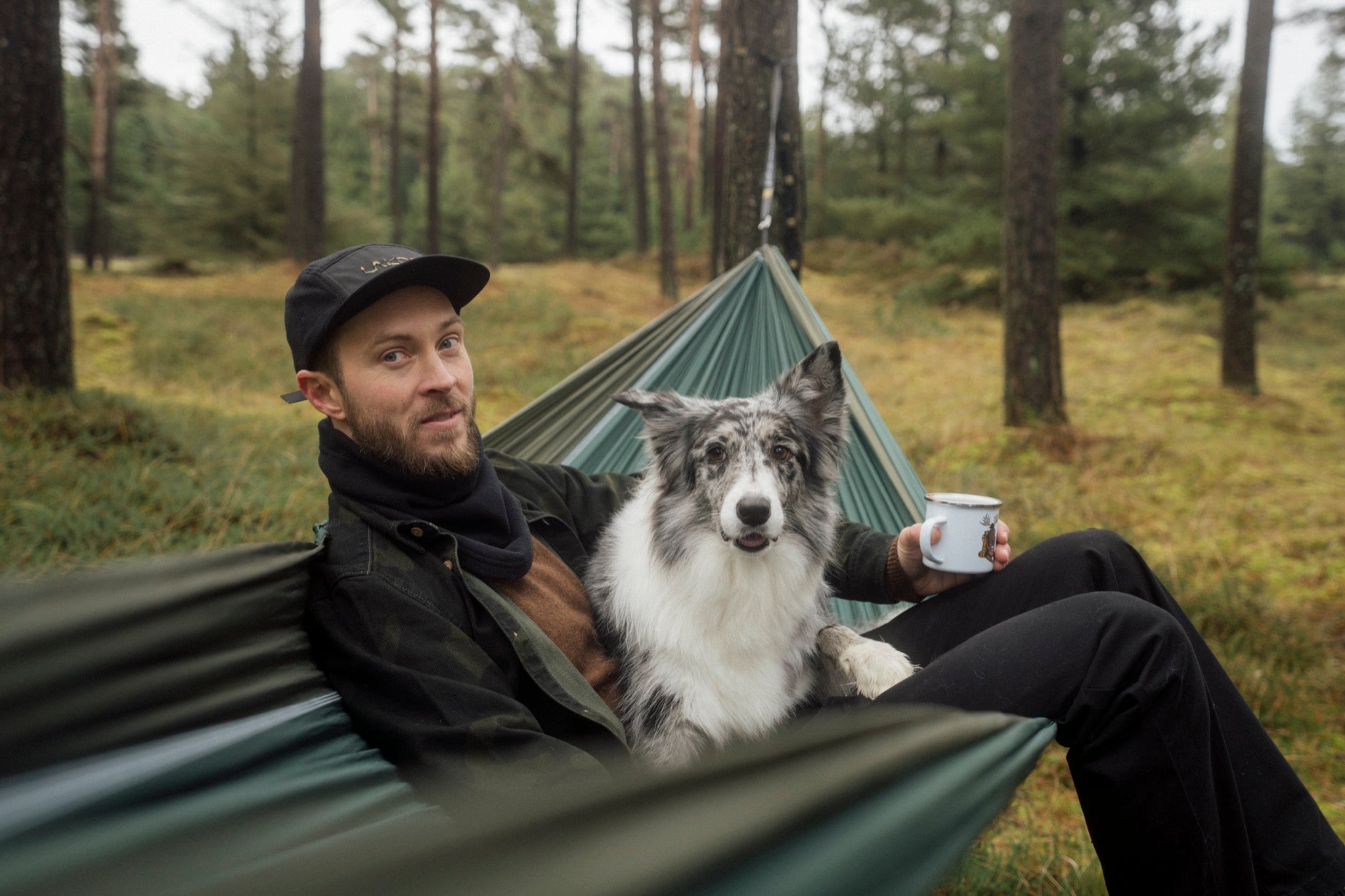 LAKOR Topknot Knit Knit Brown