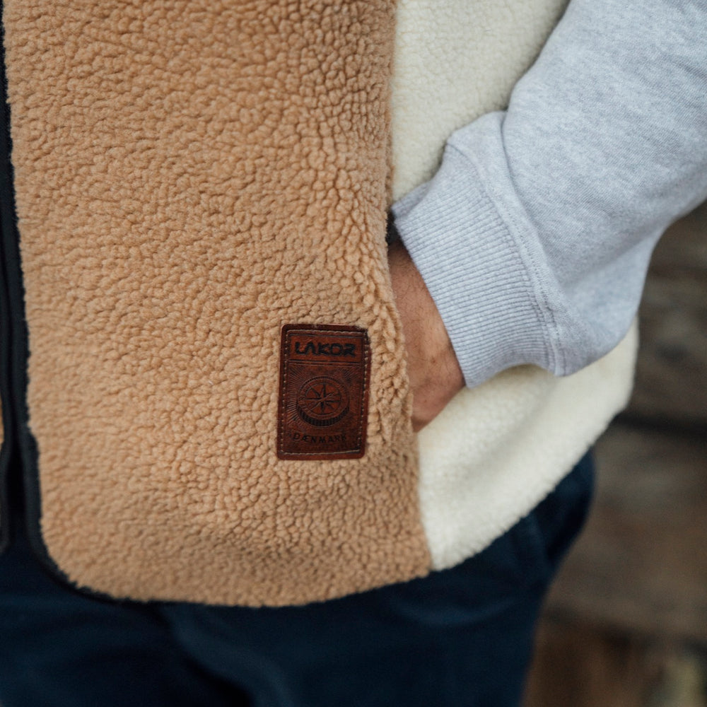 Pico Reversible Vest