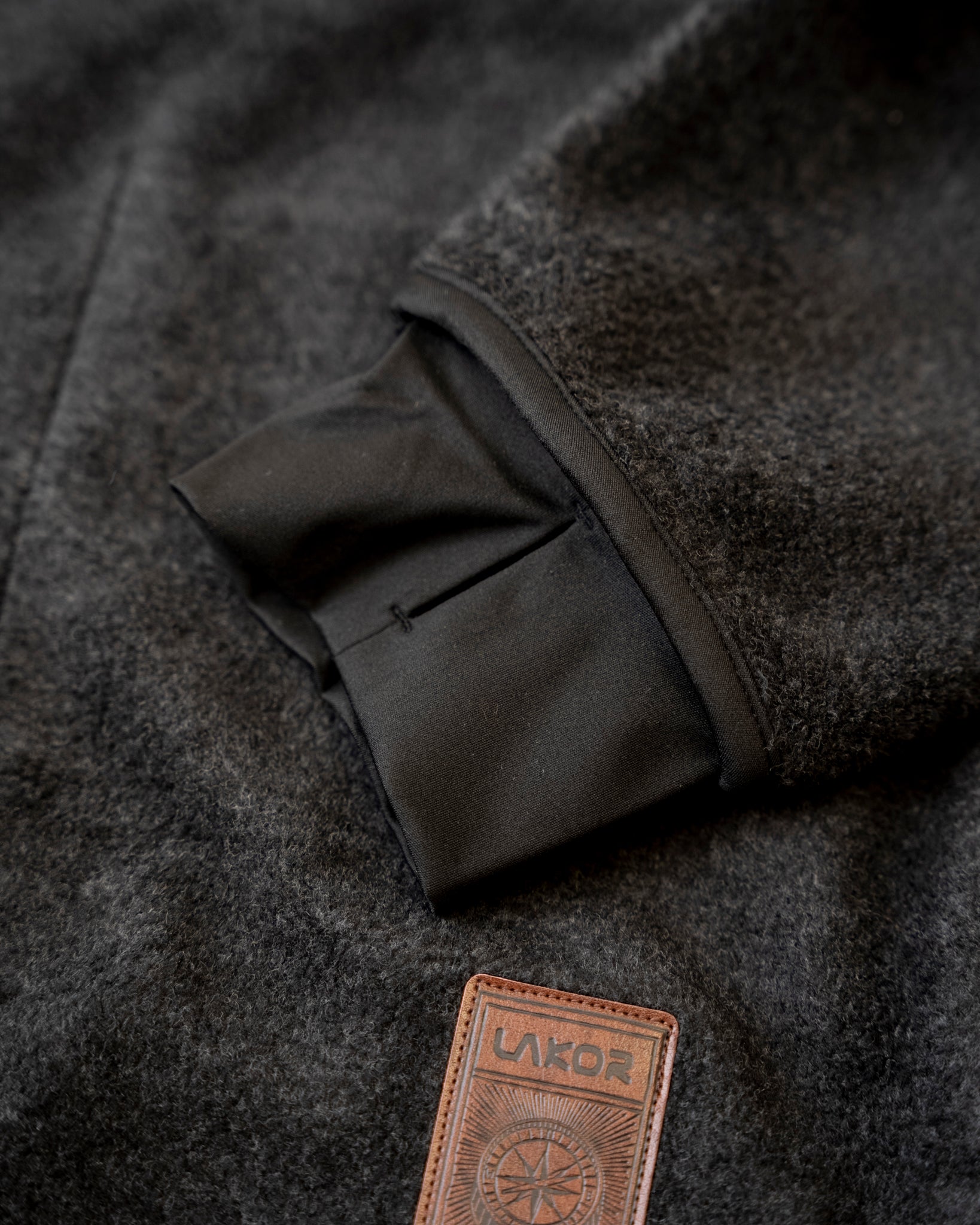 Bonfire Fleece (Dark Grey)